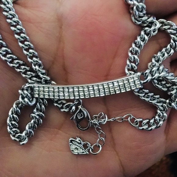 Swarovski Crystals Necklace - Picture 3 of 7